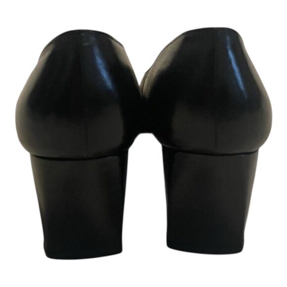 STUART WEITZMAN Black Leather Classic Square Toe Pumps Metal Stud Trim 8 B Heels - Picture 3 of 5